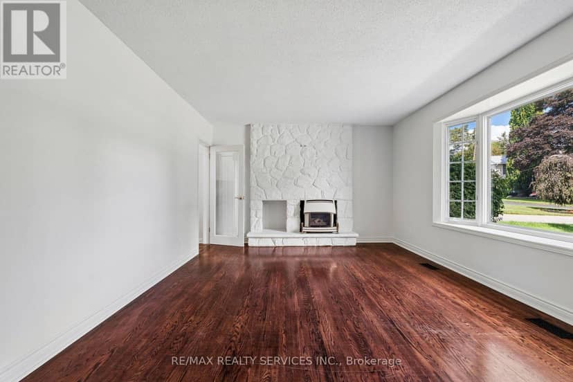 16 Malvern Court, Brampton, photo 7