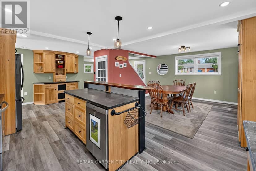 843 Lyons Creek Road — photo 13 of 40
