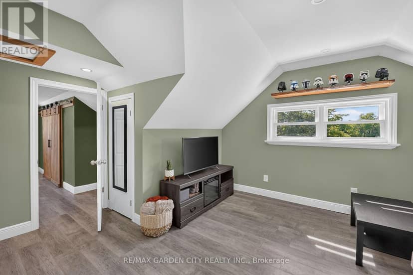 843 Lyons Creek Road — photo 31 of 40
