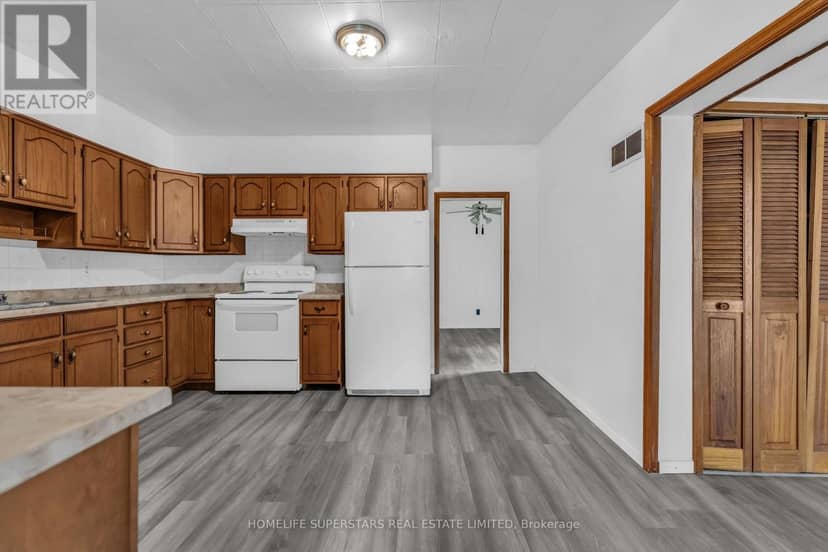 258 William Street — photo 23 of 37