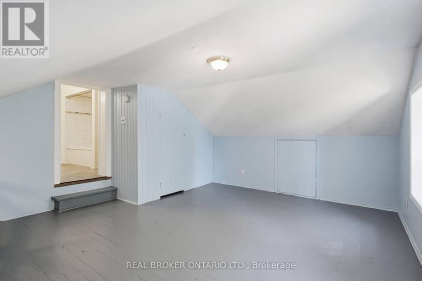 162 Joseph Street — photo 31 of 40