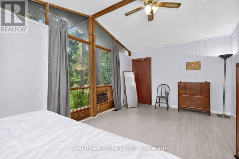 24 Fernanne Drive — photo 22 of 40