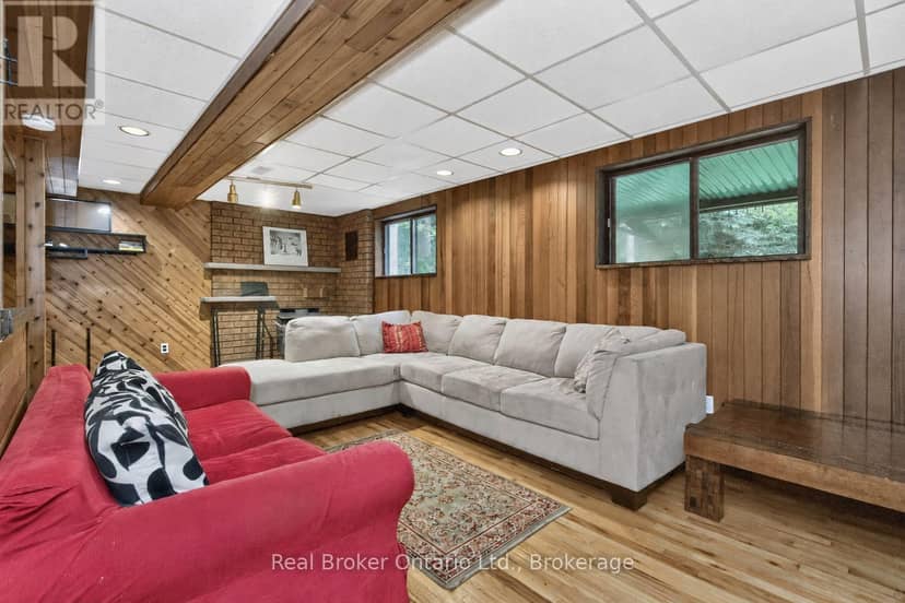 24 Fernanne Drive — photo 26 of 40