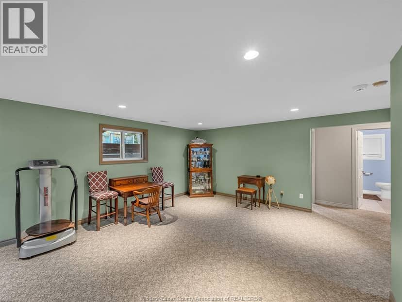 9 Lyle STREET — photo 33 of 40