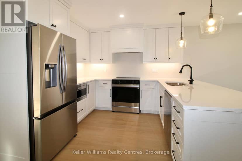 715 18th Street — photo 15 of 36