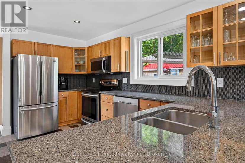 2051 Jill Lane — photo 13 of 40
