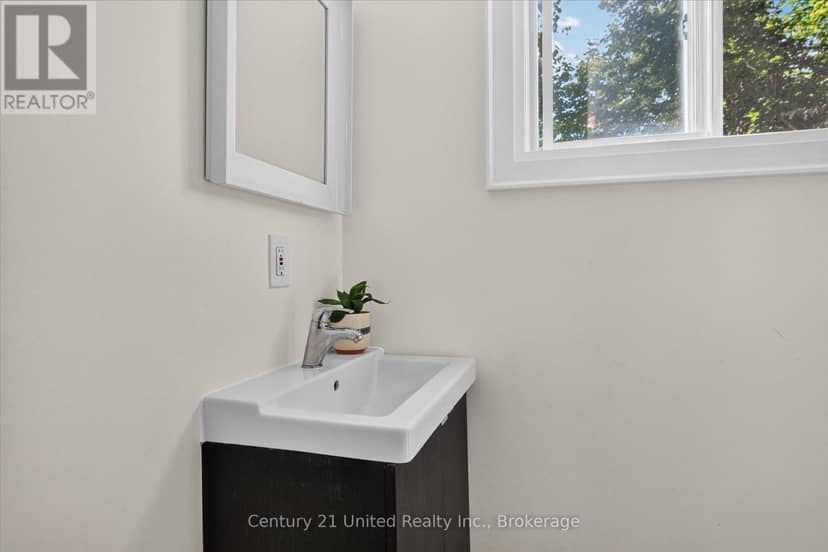 2051 Jill Lane — photo 19 of 40