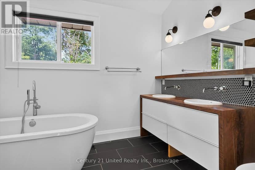 2051 Jill Lane — photo 23 of 40