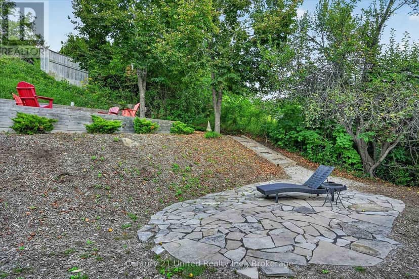 2051 Jill Lane — photo 39 of 40