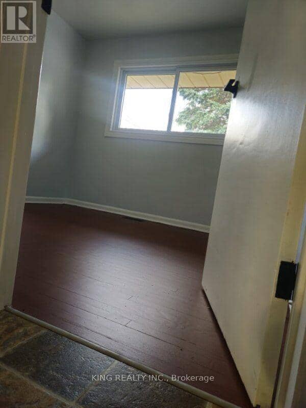 134 Mark Street — photo 18 of 40