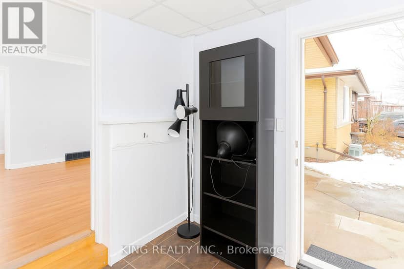 134 Mark Street — photo 9 of 40
