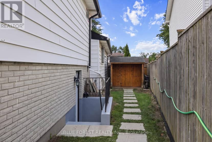 55 Archer Crescent — photo 40 of 40