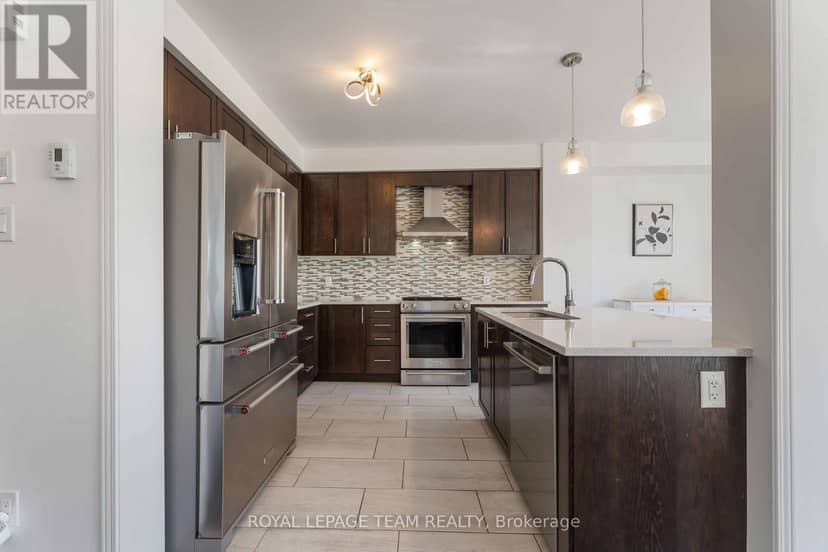359 Melodie Street — photo 11 of 40