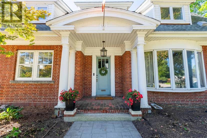 291 London Road — photo 3 of 40
