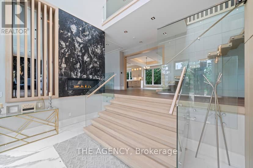 8 Frivick Court — photo 3 of 37