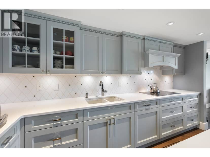 205 1470 PENNYFARTHING DRIVE, Vancouver, photo 2