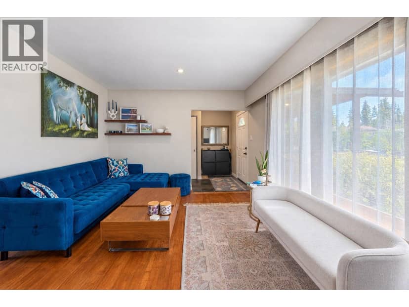 430 W KINGS ROAD, North Vancouver, photo 6