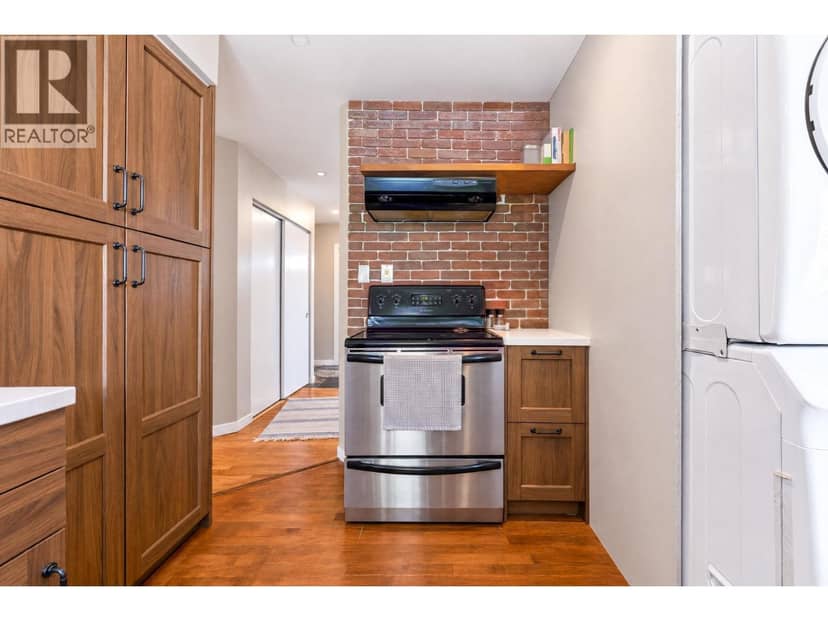 430 W KINGS ROAD, North Vancouver, photo 8