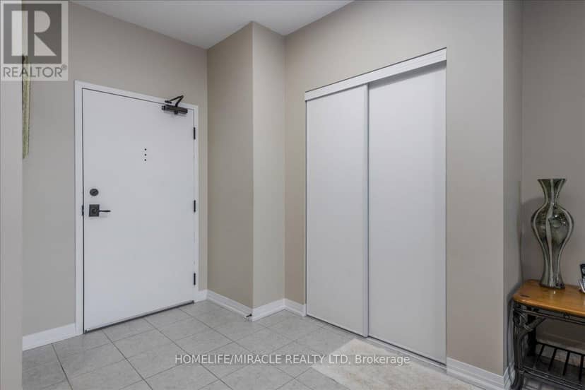 304 - 161 Wellington Street E, New Tecumseth, photo 4