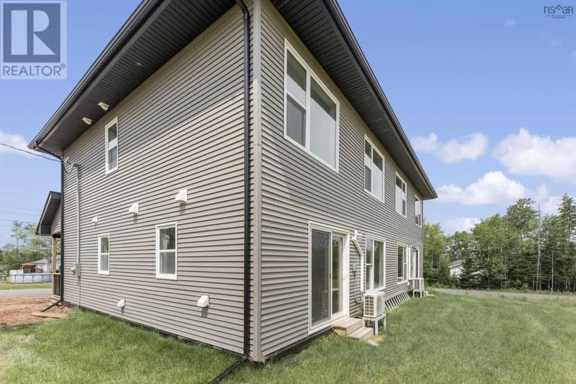 135 Blainedale Drive, Salmon River, photo 4