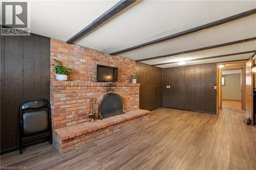 401 MOHAWK Road W — photo 26 of 40