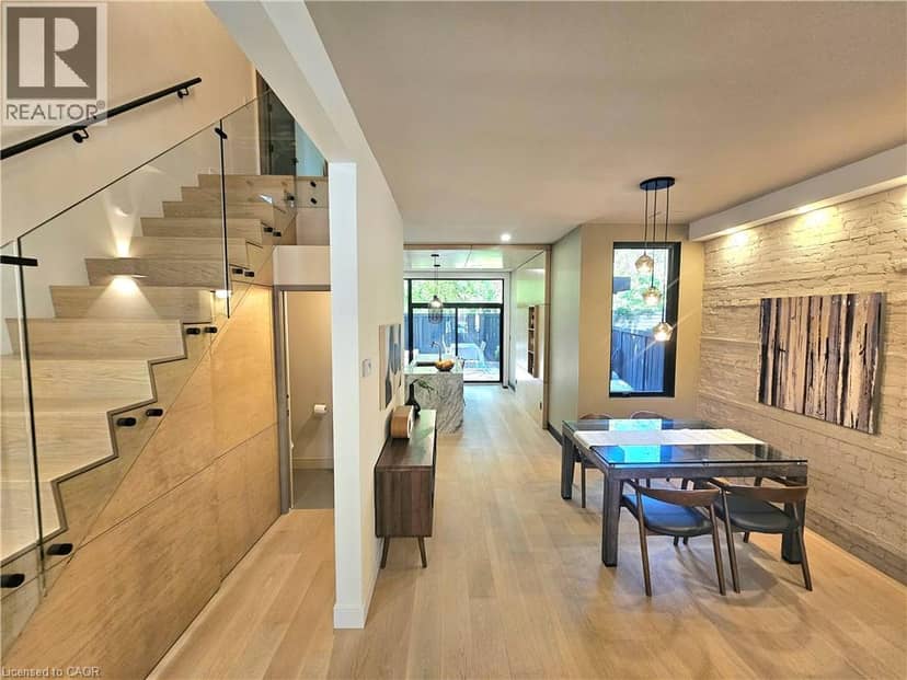 18 ALANSON Street — photo 8 of 40