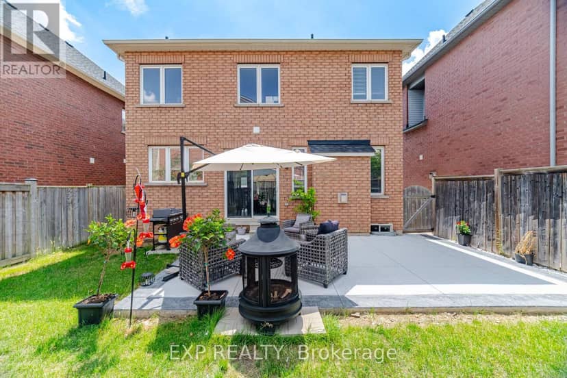 363 Holmes Crescent — photo 33 of 35
