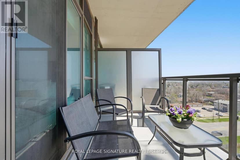 1116 - 80 Esther Lorrie Drive — photo 18 of 18