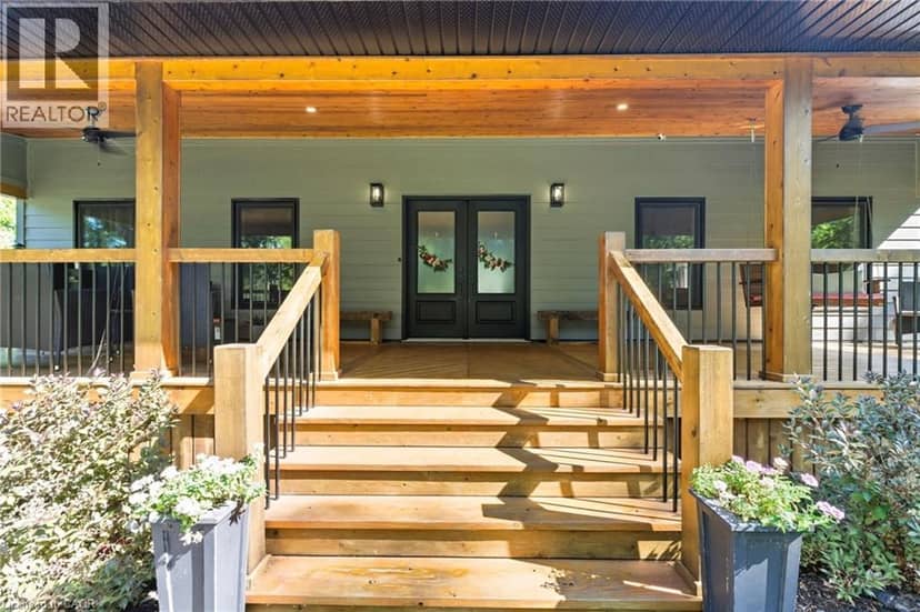 115 LAKESHORE Road, Port Burwell, photo 2