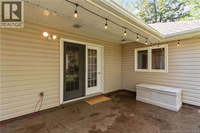 161 Morewood Crescent — photo 36 of 40