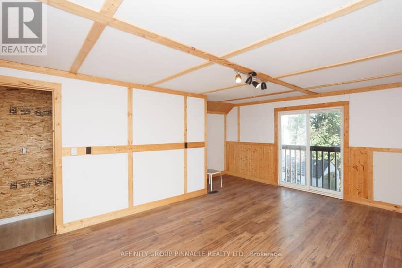 18 Clifton Street — photo 22 of 37