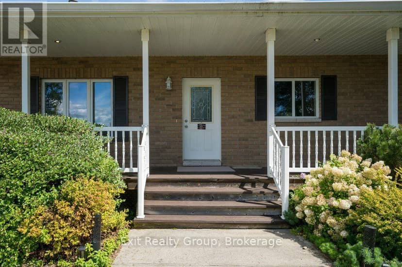 10435 Highway 41, Addington Highlands, photo 3