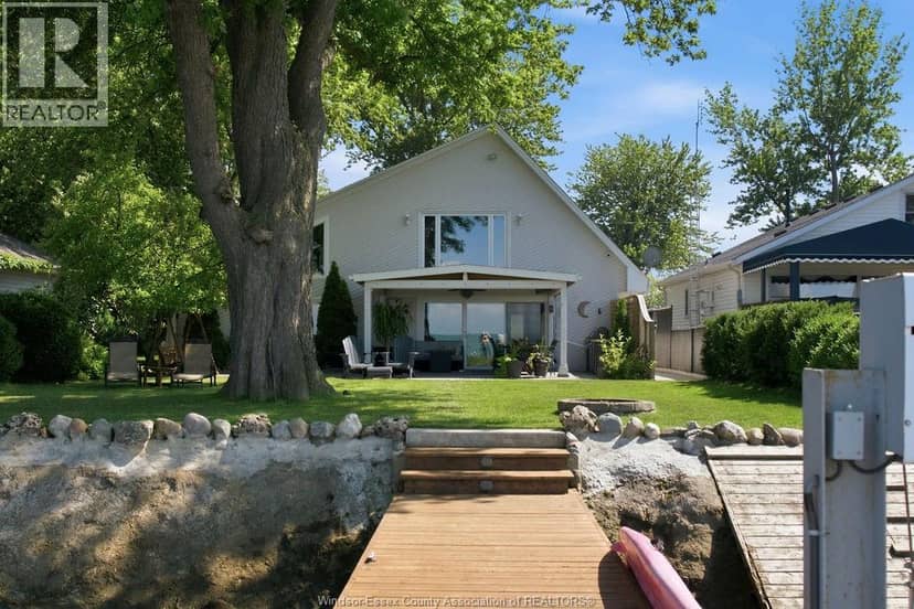 431 Charron Beach — photo 3 of 40