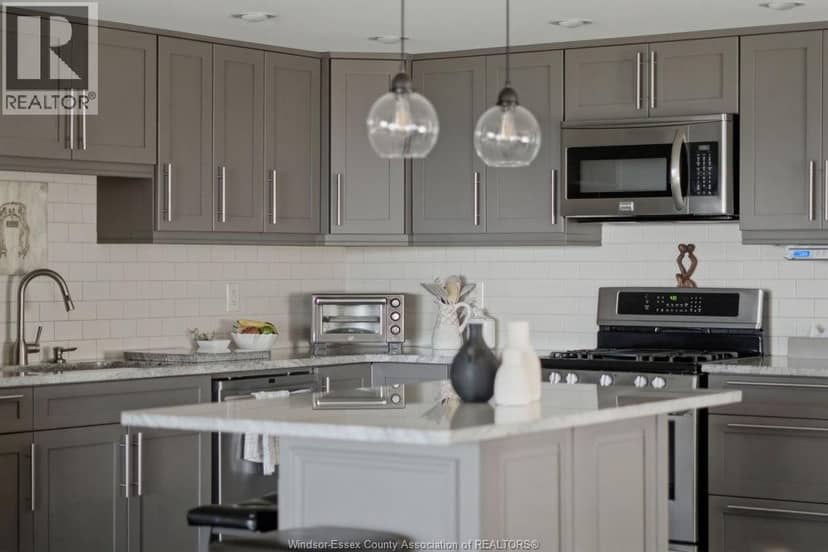 431 Charron Beach — photo 19 of 40