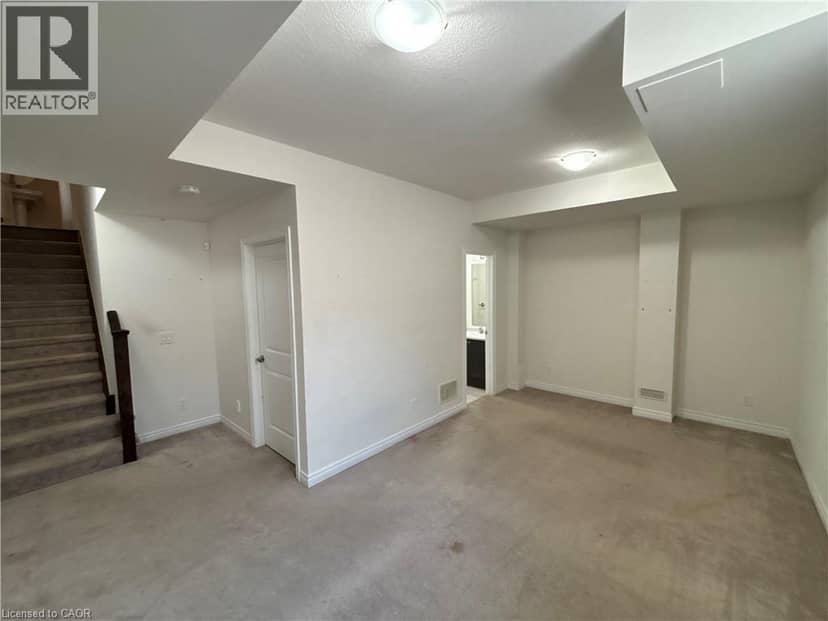 60 REISTWOOD Drive — photo 26 of 28