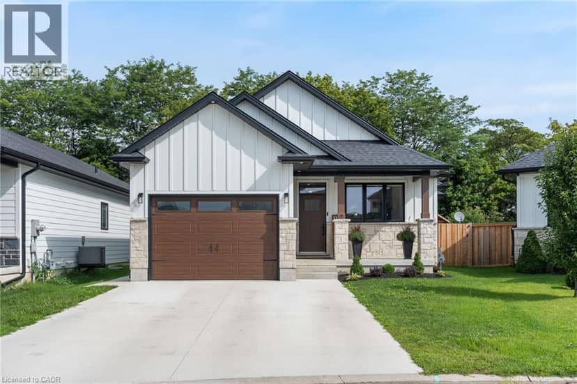 9 MACNEIL Court, Port Burwell, photo 3