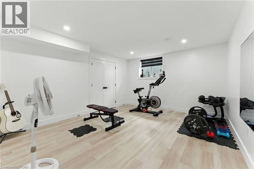 9 MACNEIL Court — photo 35 of 35