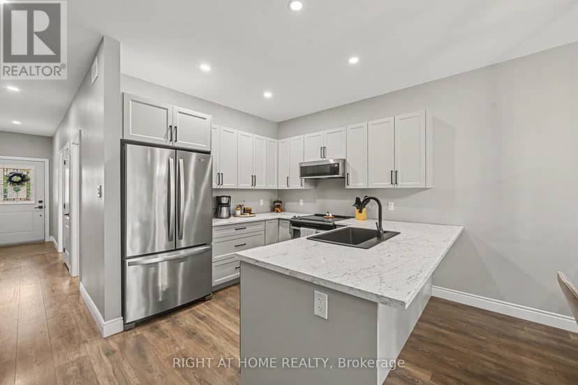 306 Forestview Crescent — photo 13 of 35