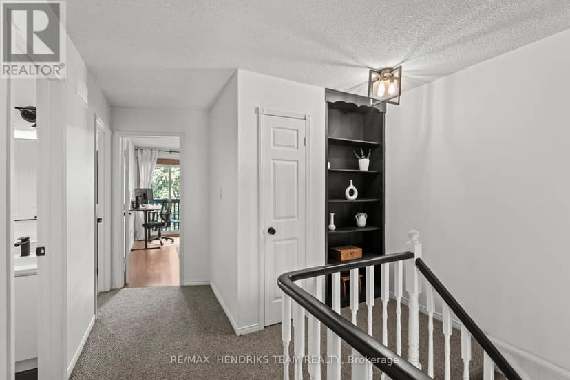 5 Harbour Drive — photo 18 of 40