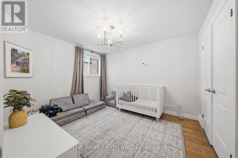 247 Dieppe Drive — photo 34 of 40