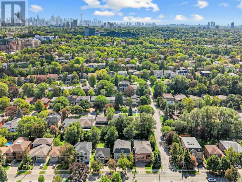 55 Viewmount Avenue, Toronto, photo 2