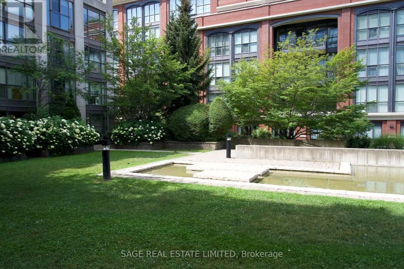 209 - 18 Beverley Street — photo 36 of 40