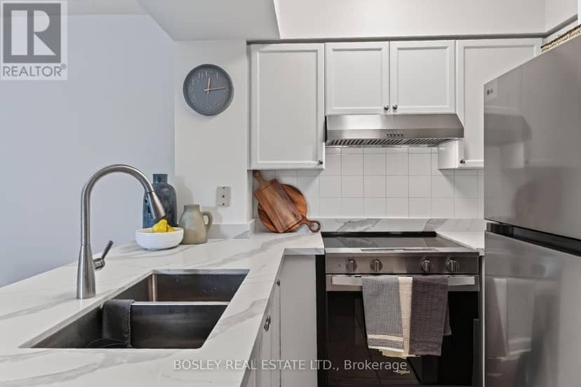 501 - 225 Merton Street — photo 11 of 28