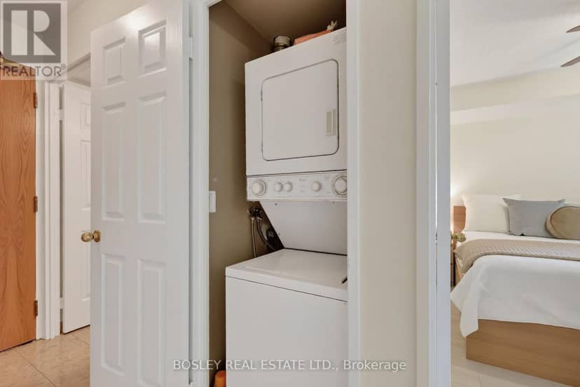 501 - 225 Merton Street — photo 25 of 28