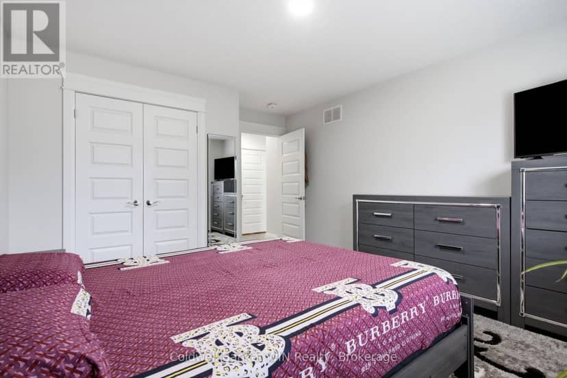 172 Miller Street — photo 17 of 40