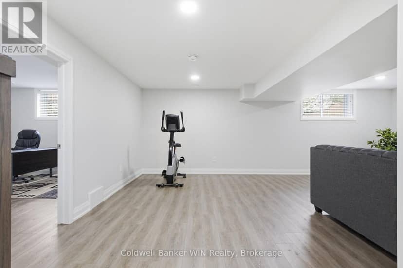 172 Miller Street — photo 26 of 40