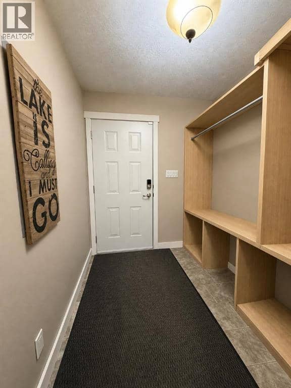 151 Peace River Avenue, Joussard, photo 5