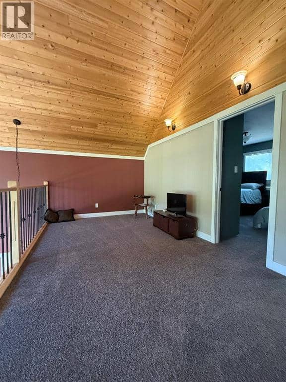151 Peace River Avenue — photo 18 of 24