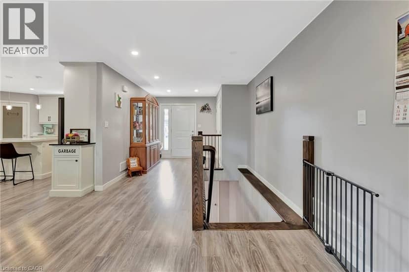 12 ALBERT Street — photo 22 of 40
