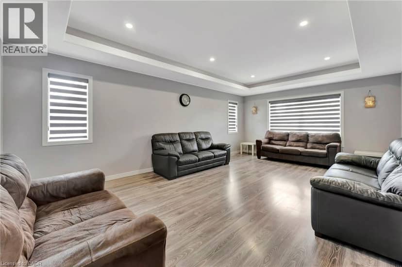 12 ALBERT Street — photo 12 of 40